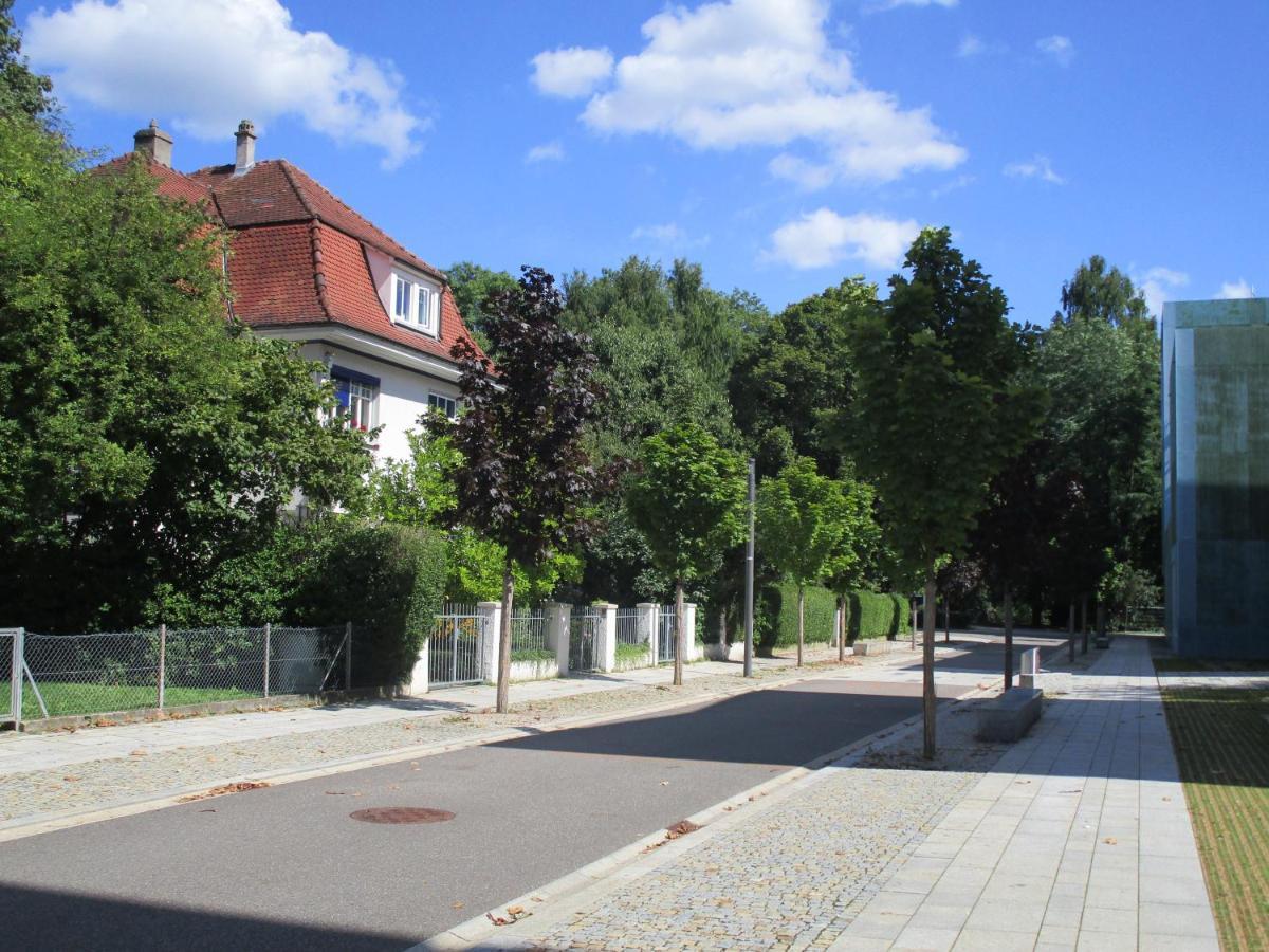 Villa Am Rosenfelspark 로라흐 외부 사진