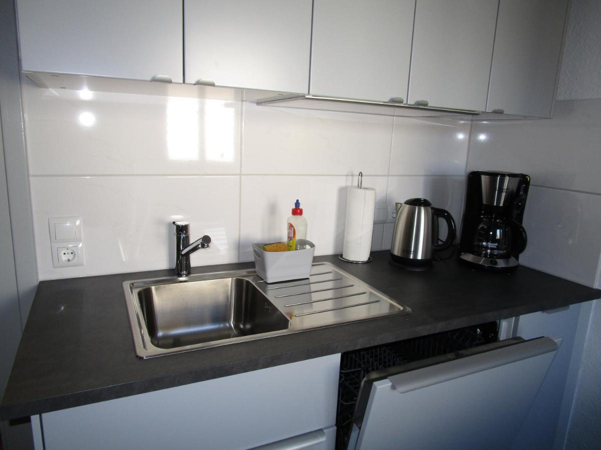 Villa Am Rosenfelspark 로라흐 외부 사진