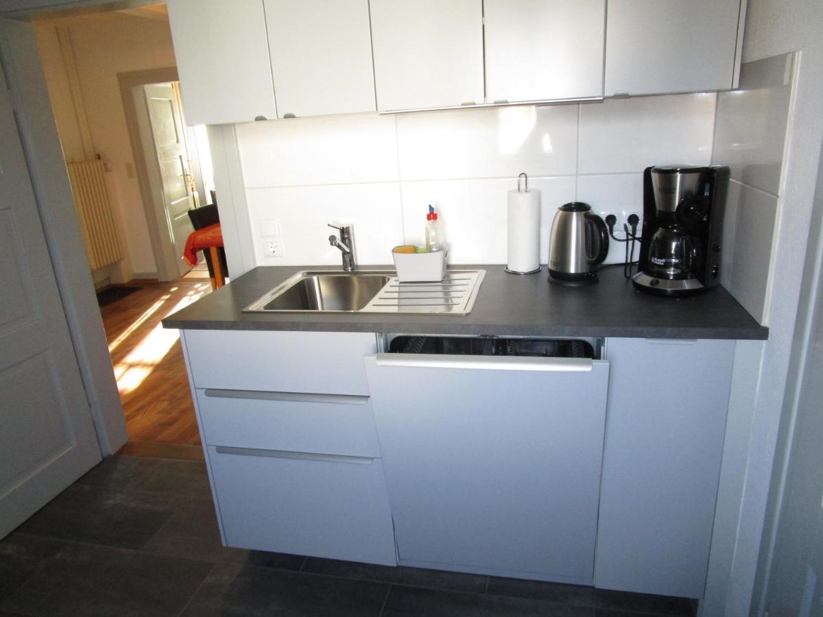 Villa Am Rosenfelspark 로라흐 외부 사진